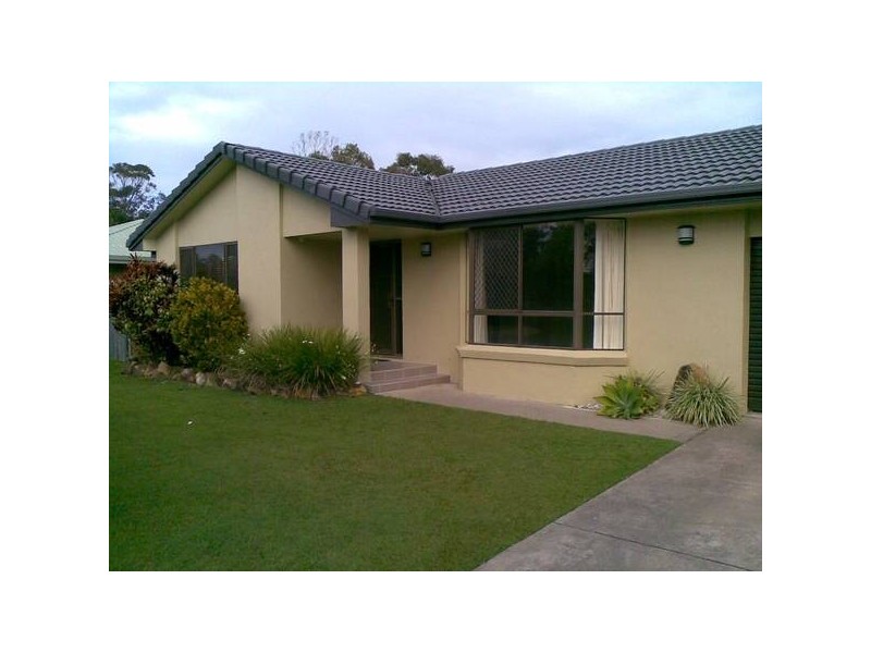 54 VICTORIA AVENUE, Pottsville NSW 2489