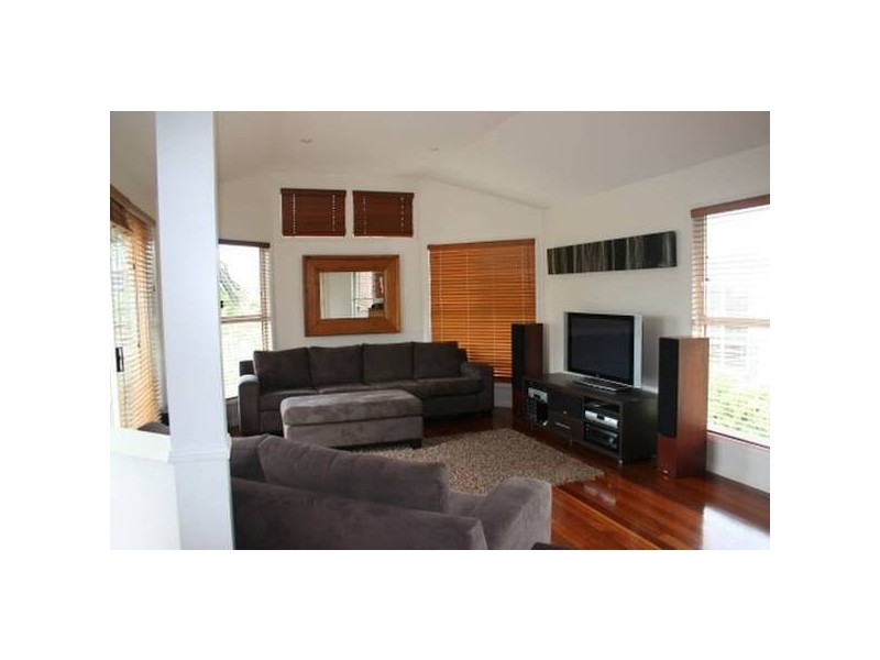 25 Sassafras, Pottsville NSW 2489