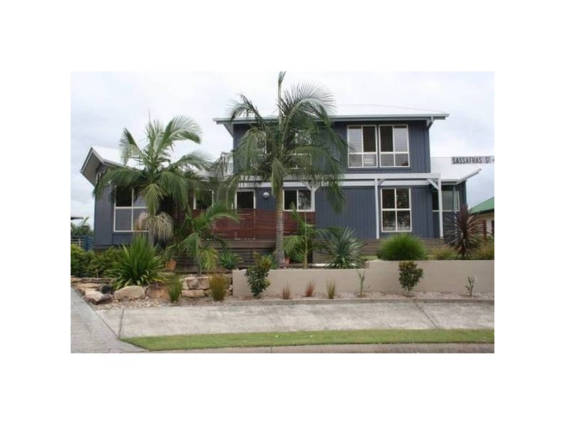 25 Sassafras, Pottsville NSW 2489