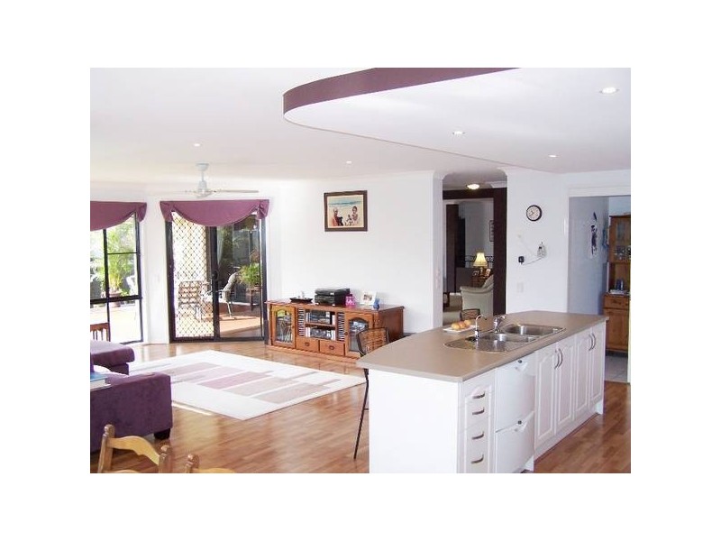 10 Ballina Street, Pottsville NSW 2489