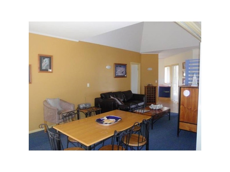 6/2 Creek Street, Hastings Point NSW 2489