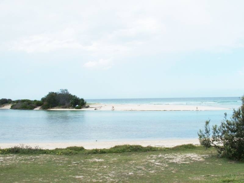 12 Young Street, Hastings Point NSW 2489