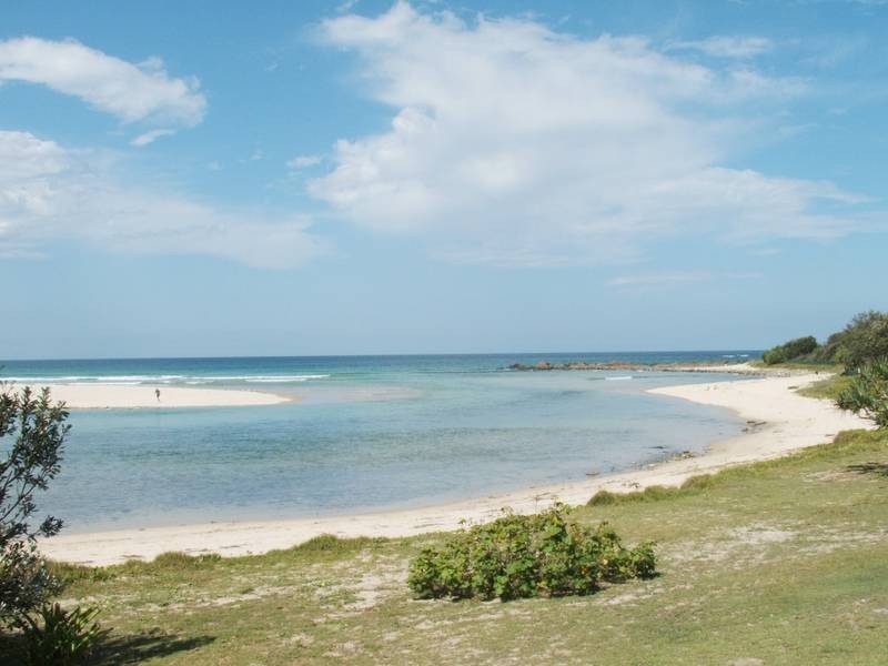 12 Young Street, Hastings Point NSW 2489
