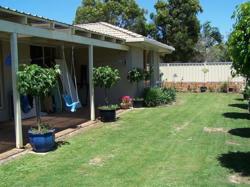 2/17 Elizabeth Street, Pottsville NSW 2489