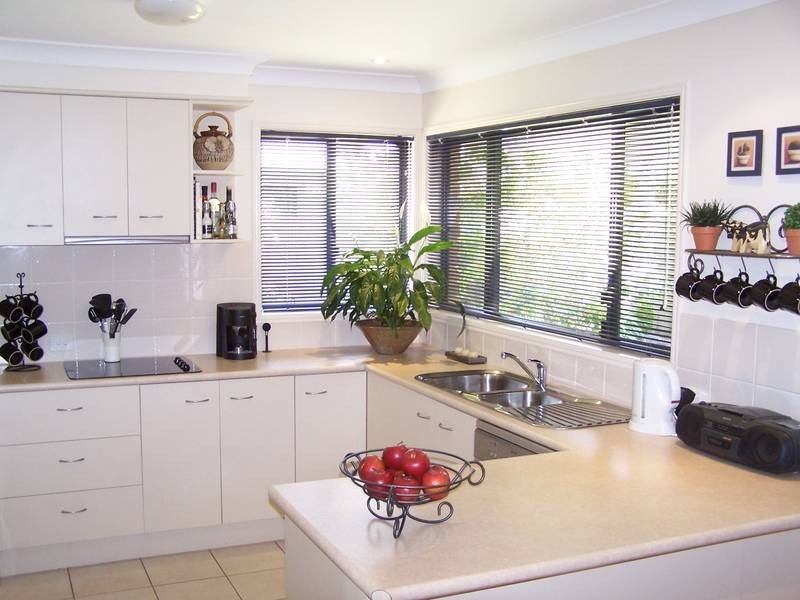 13 Taylor Drive, Pottsville NSW 2489