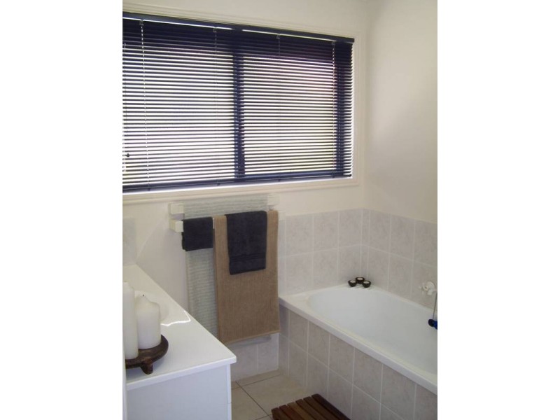 13 Taylor Drive, Pottsville NSW 2489