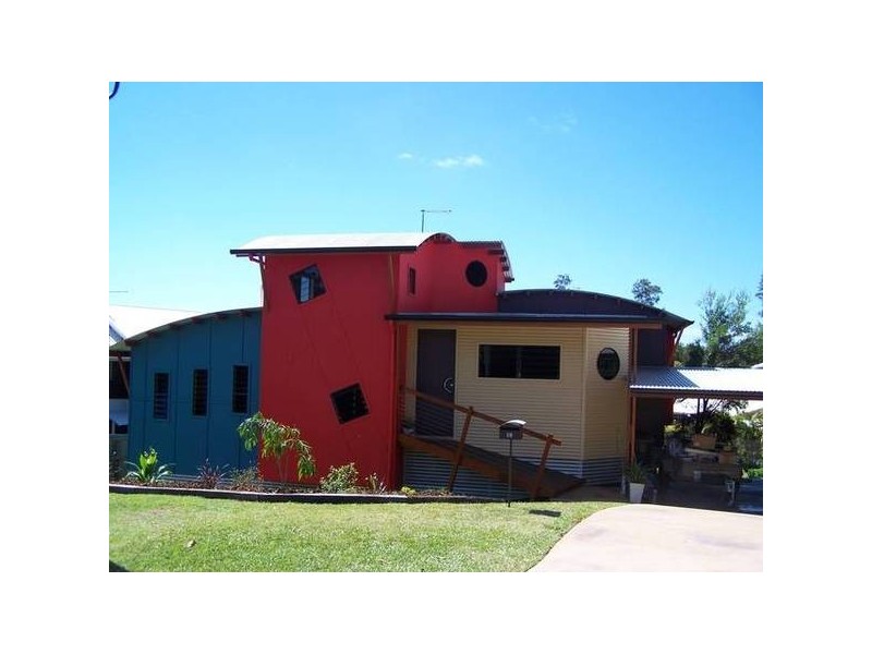 18 Muskheart Circuit, Pottsville NSW 2489