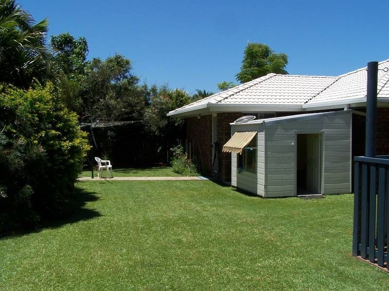 10 Warne Place, Pottsville NSW 2489