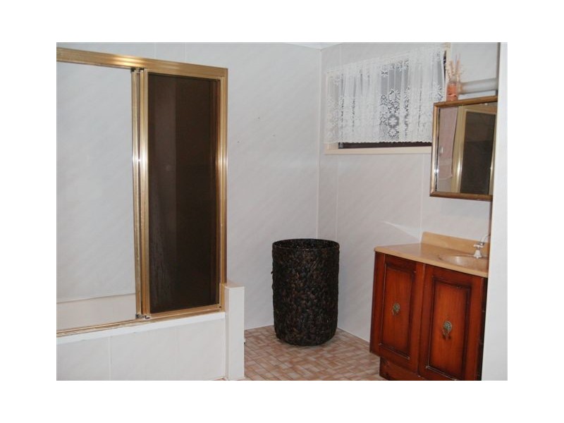 38 Spalla Drive, Proserpine QLD 4800