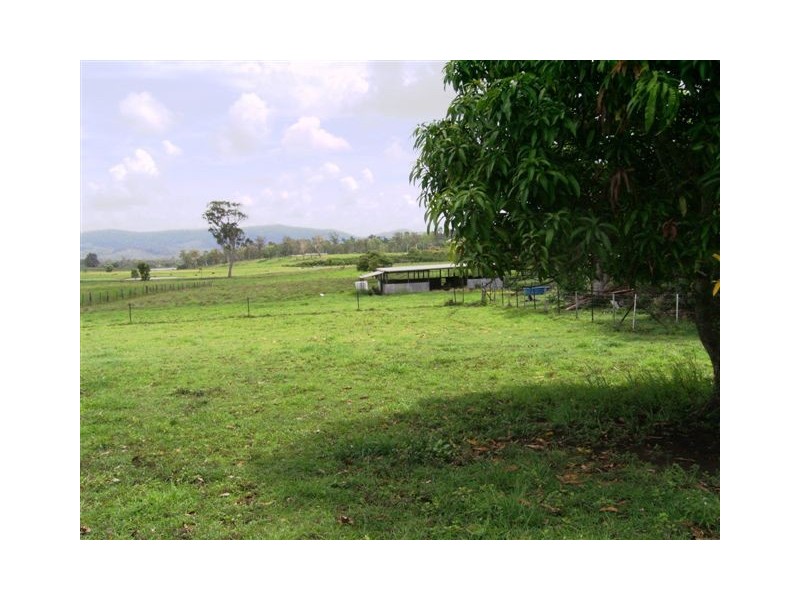 7 Lindeman Drive, Bloomsbury QLD 4799