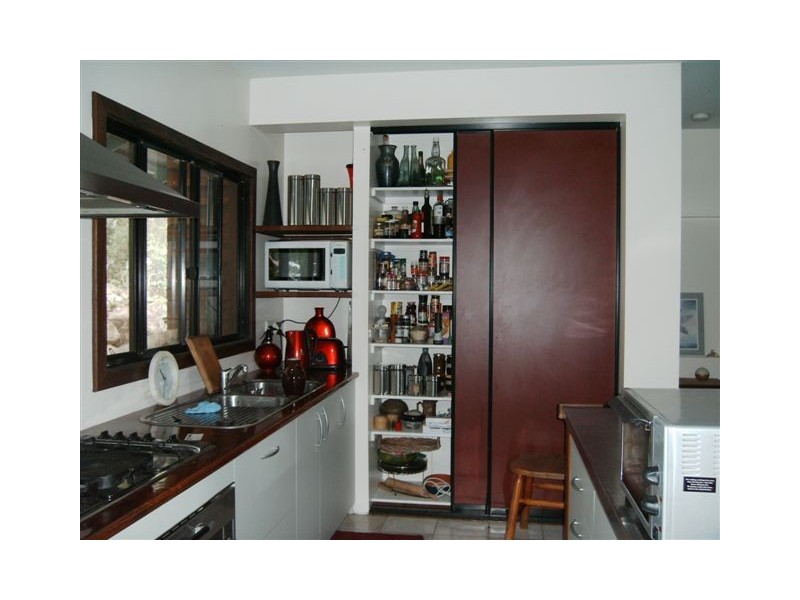 321 Paluma Road, Cannonvale QLD 4802