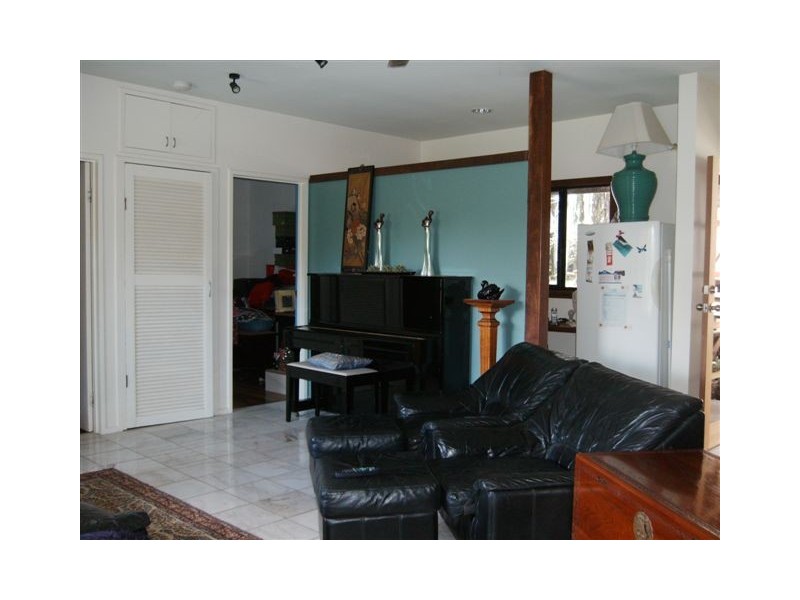 321 Paluma Road, Cannonvale QLD 4802