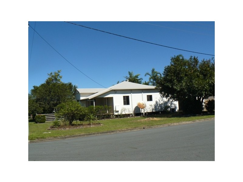 10 Dodd Street, Proserpine QLD 4800