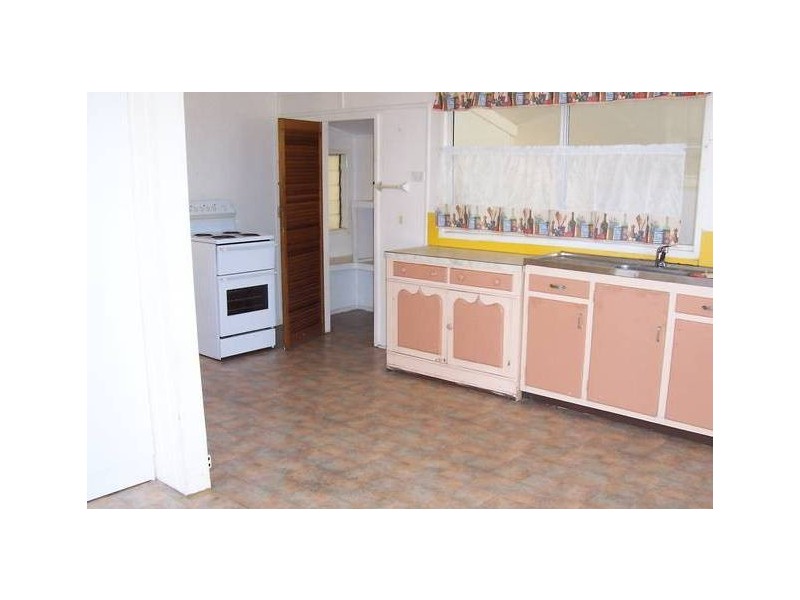 1 Dobbins Lane, Proserpine QLD 4800