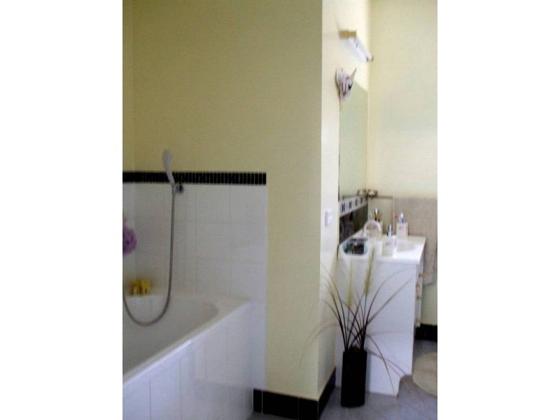 126 Hydeaway Bay Drive, Hideaway Bay QLD 4800