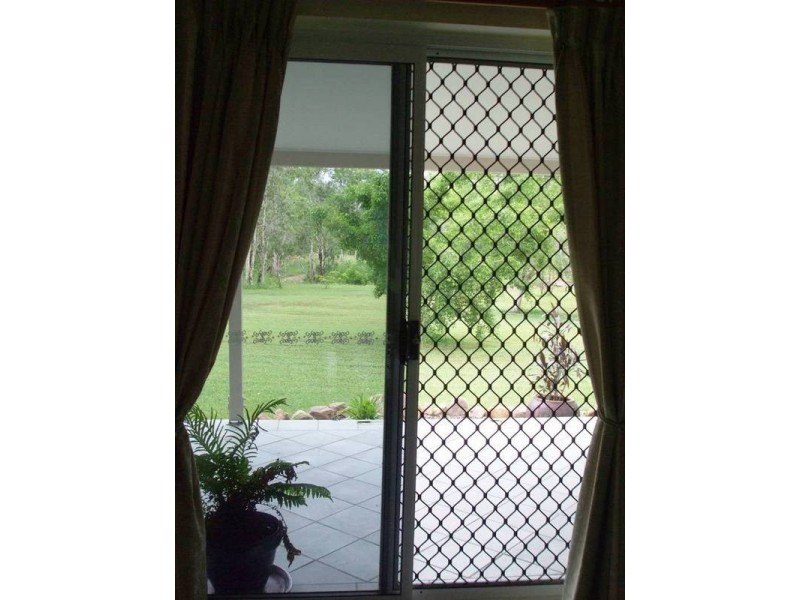 126 Hydeaway Bay Drive, Hideaway Bay QLD 4800