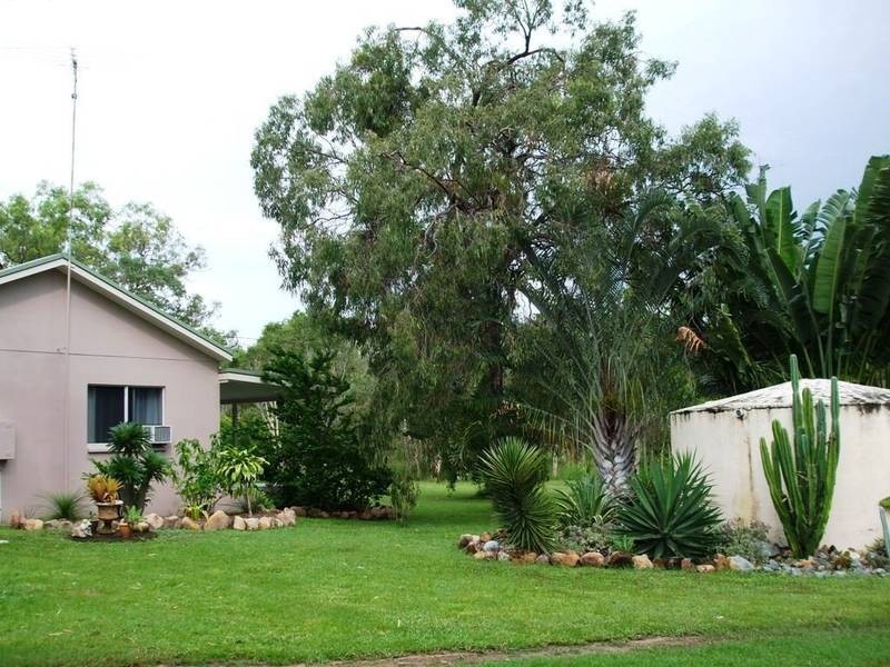 126 Hydeaway Bay Drive, Hideaway Bay QLD 4800