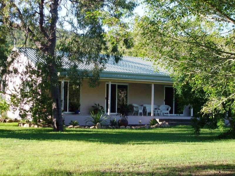 126 Hydeaway Bay Drive, Hideaway Bay QLD 4800