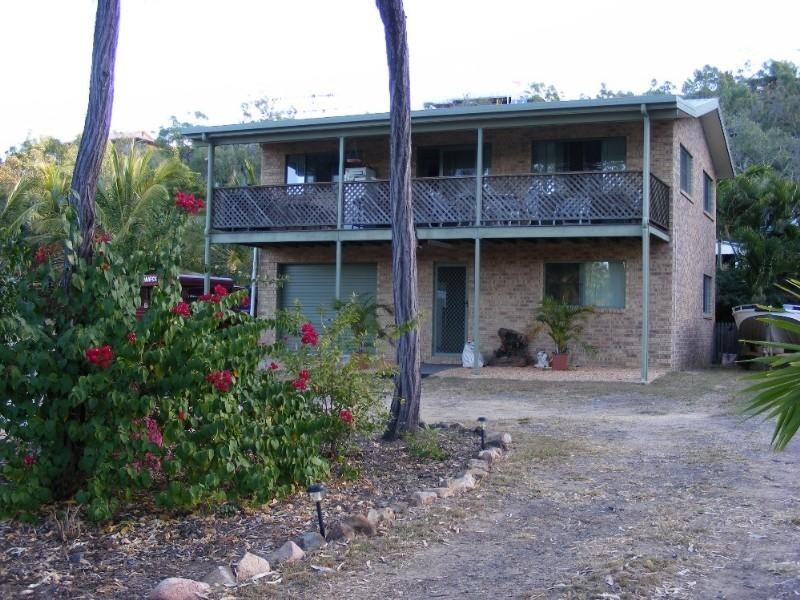63 Gloucester Avenue, Hideaway Bay QLD 4800