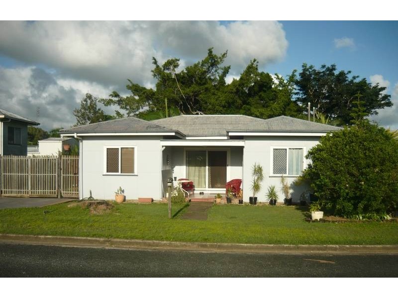 15 Stanbury Street, Proserpine QLD 4800