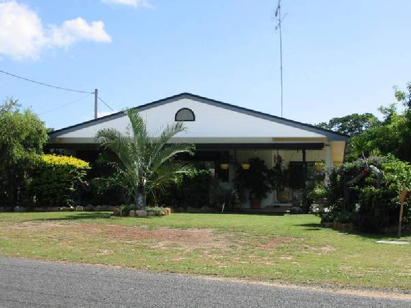 7 Pioneer Drive, Dingo Beach QLD 4800
