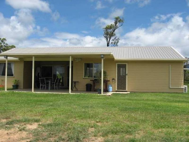 83 LLewellyn Road, Bloomsbury QLD 4799