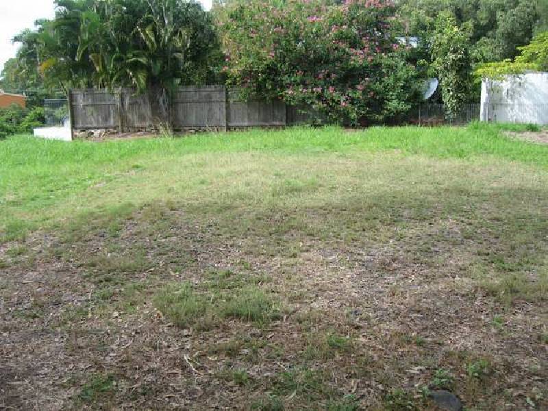8 Passage Avenue, Airlie Beach QLD 4802