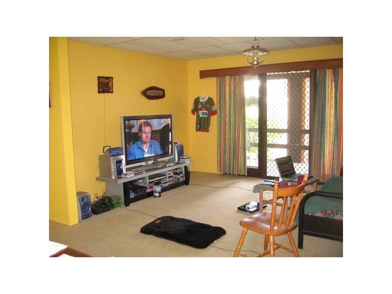 19 Smith Street, Proserpine QLD 4800