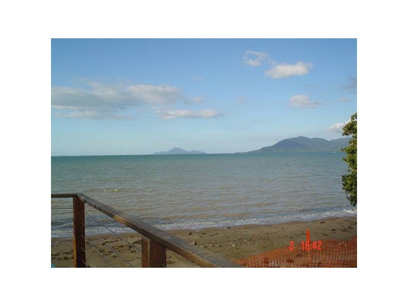 2 Brasenose Street, Cardwell QLD 4849
