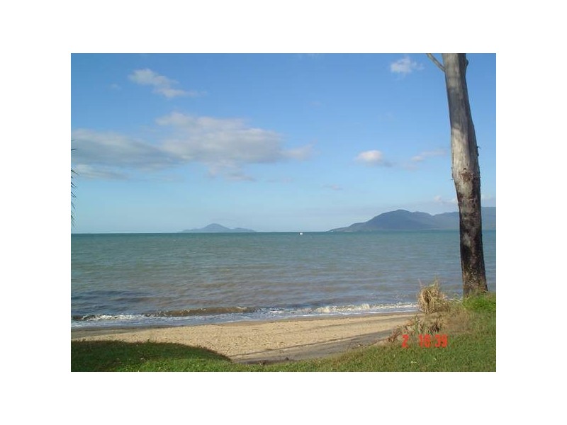 7 Victoria Street, Cardwell QLD 4849