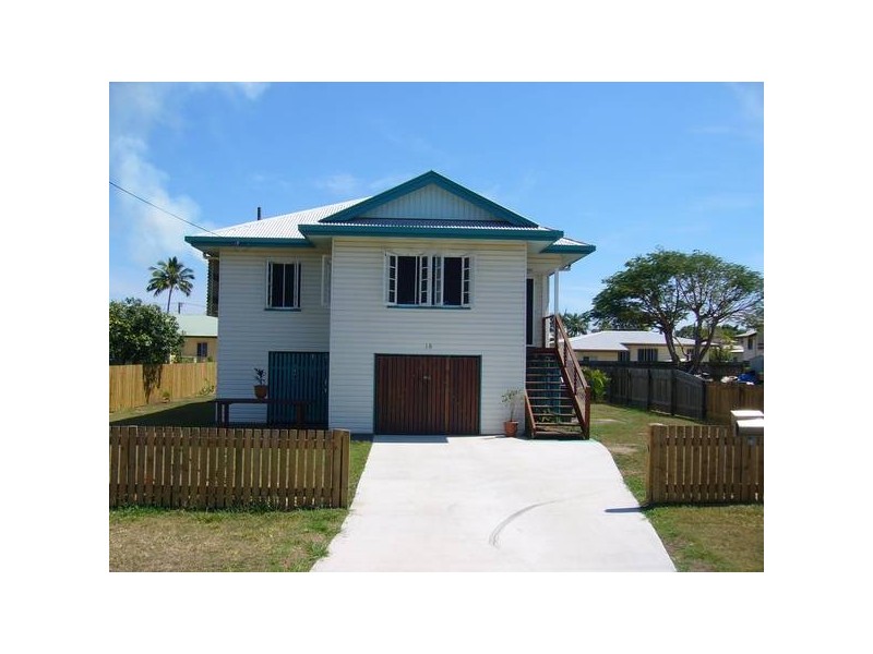 15 Philip Street, Proserpine QLD 4800