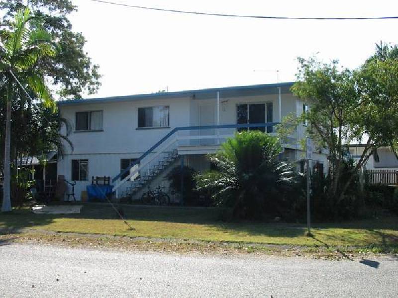 2 Burton Street, Midge Point QLD 4799