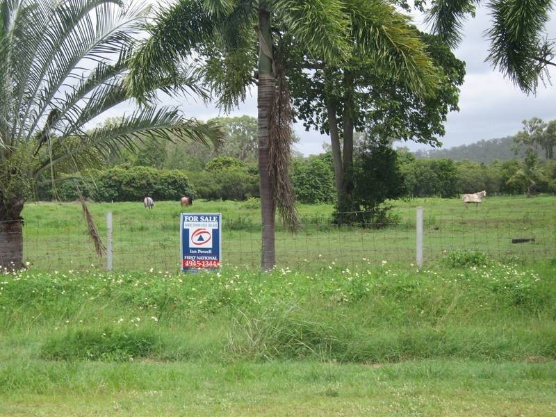 4 Bundesen Avenue, Midge Point QLD 4799