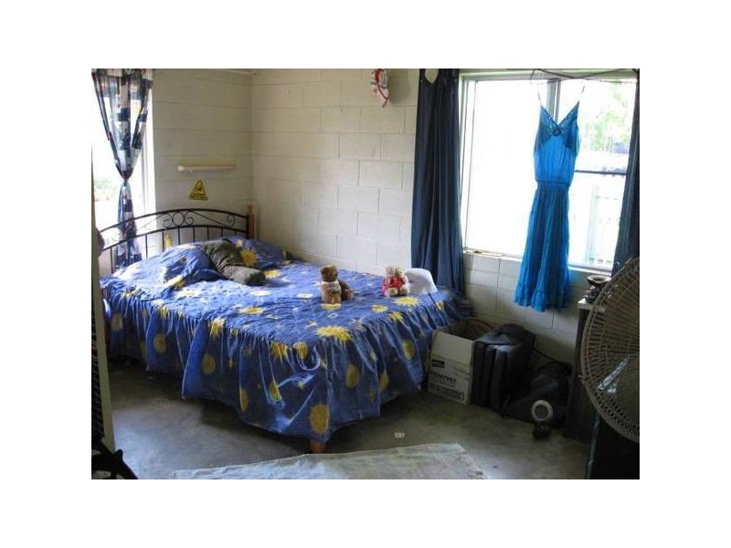 Camm Road, Mount Julian QLD 4800