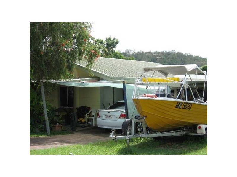 Camm Road, Mount Julian QLD 4800