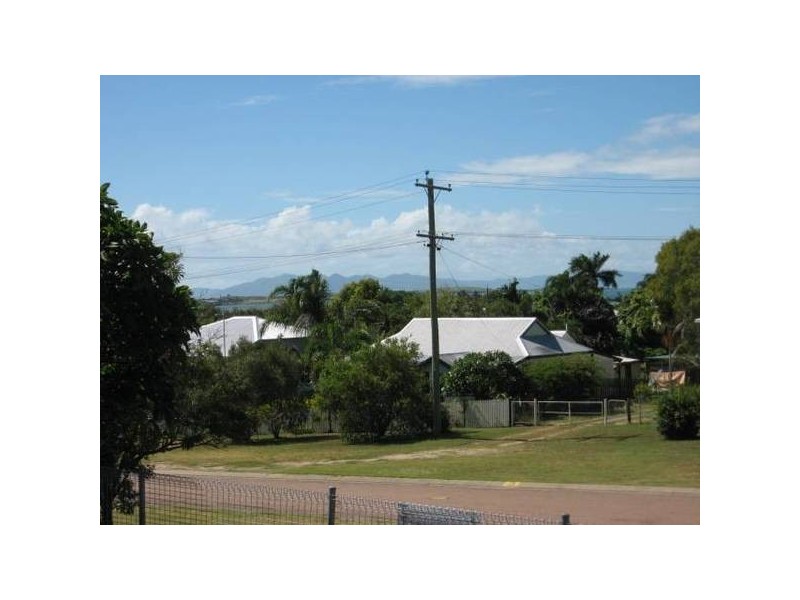 78 Gordon Street, Bowen QLD 4805