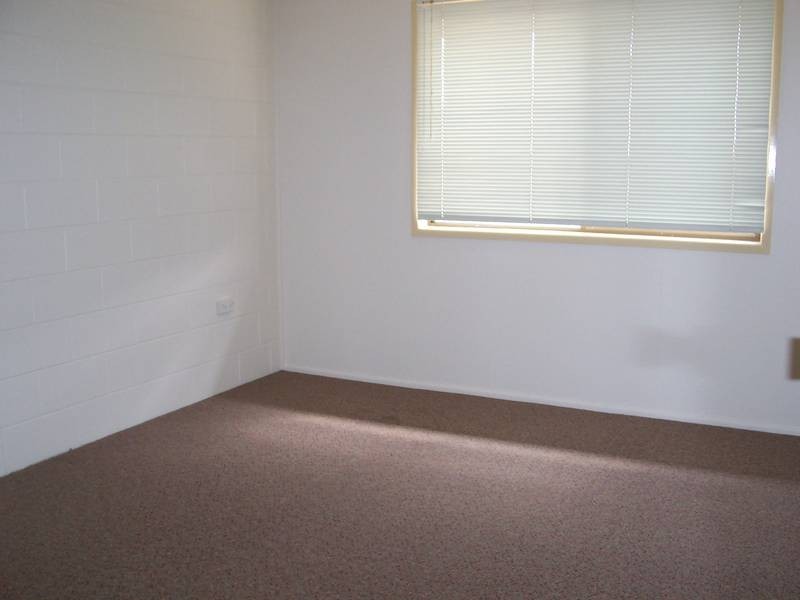 02/03 Mill Street, Proserpine QLD 4800