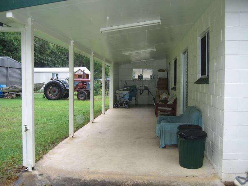26 Jackson Street, Midge Point QLD 4799