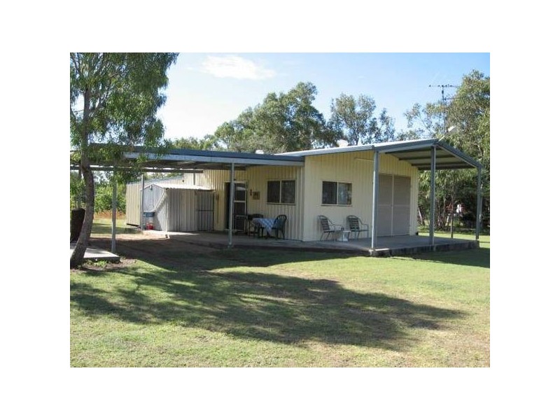 2276 Station Road, Proserpine QLD 4800