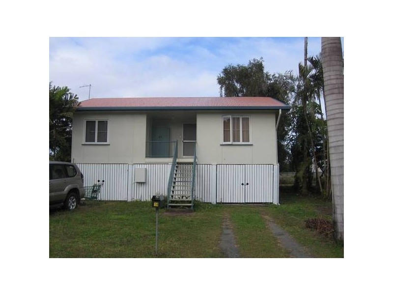 18 Davy Avenue, Proserpine QLD 4800