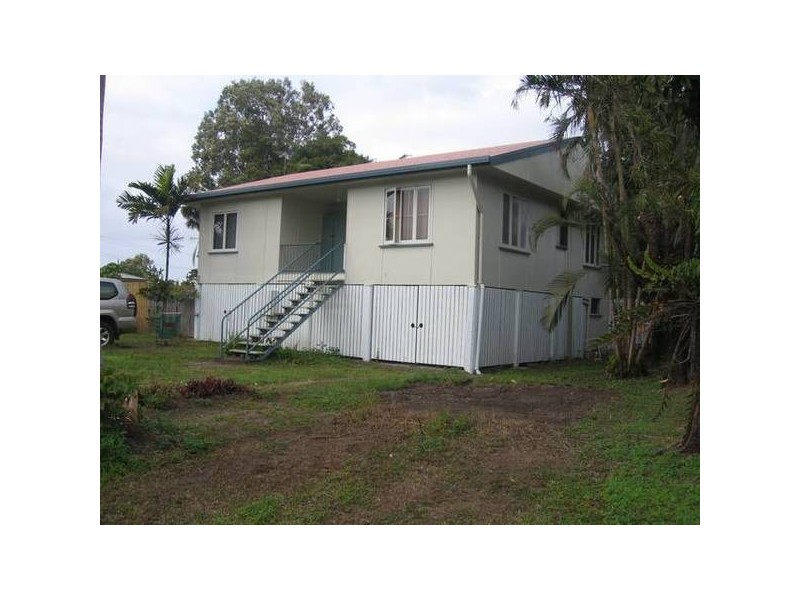 18 Davy Avenue, Proserpine QLD 4800