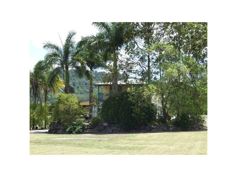 477 Strathdickie Road, Proserpine QLD 4800