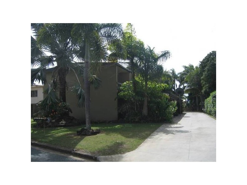 Davy Avenue, Proserpine QLD 4800