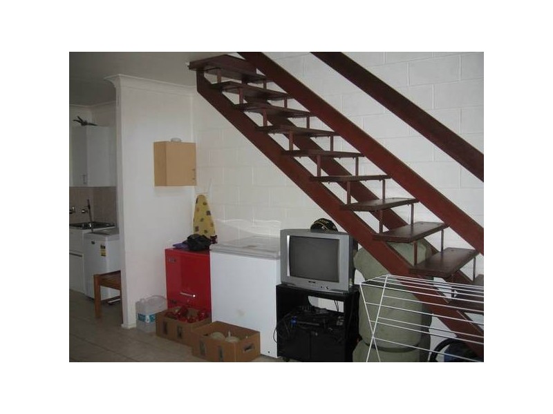 Davy Avenue, Proserpine QLD 4800