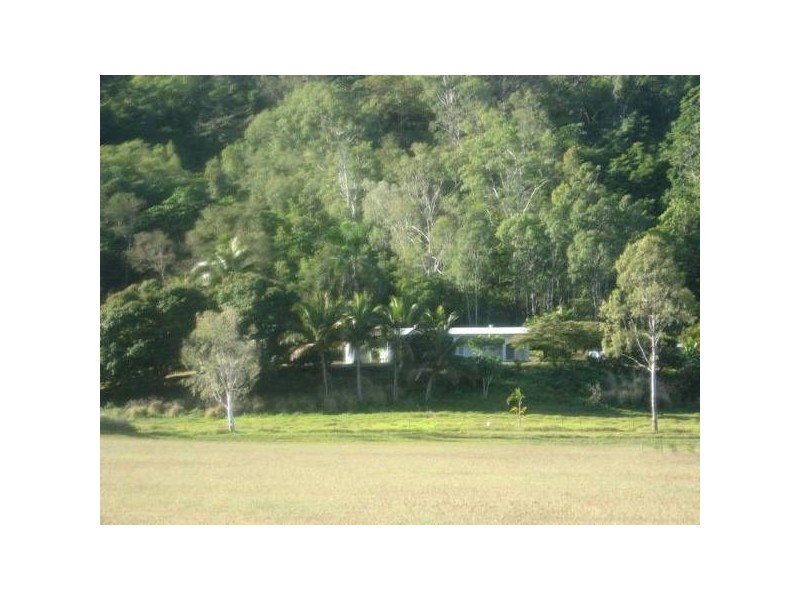 Wright Road, Strathdickie QLD 4800