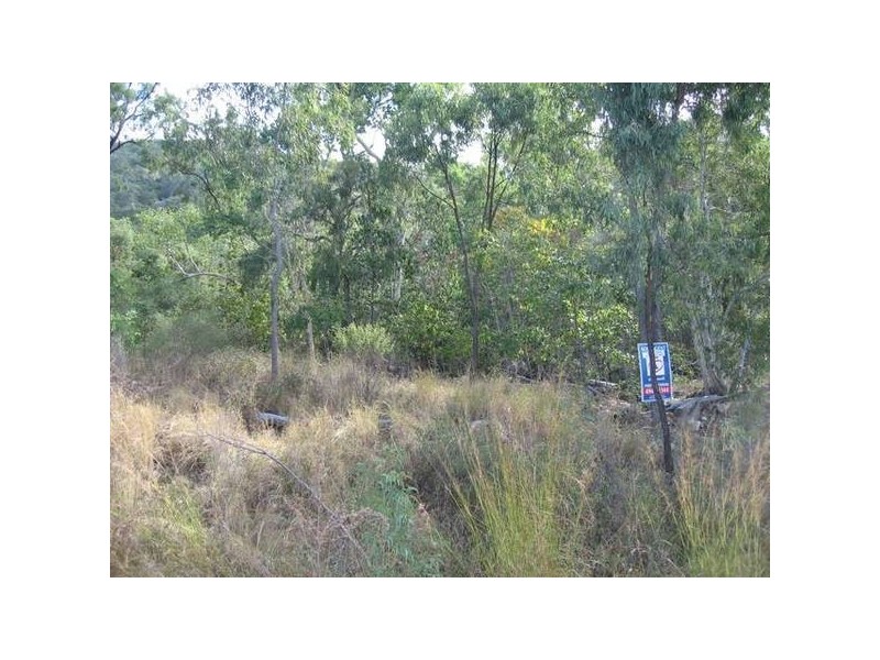 18 Rattray Avenue, Hideaway Bay QLD 4800