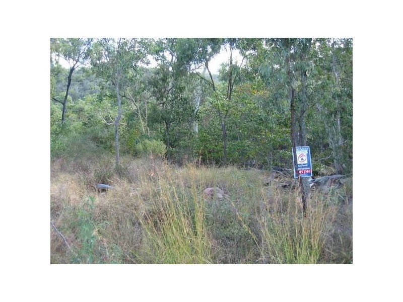 18 Rattray Avenue, Hideaway Bay QLD 4800