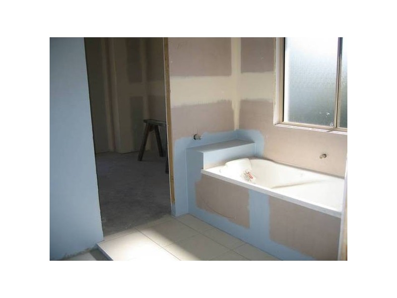 14 Anzac Road, Proserpine QLD 4800