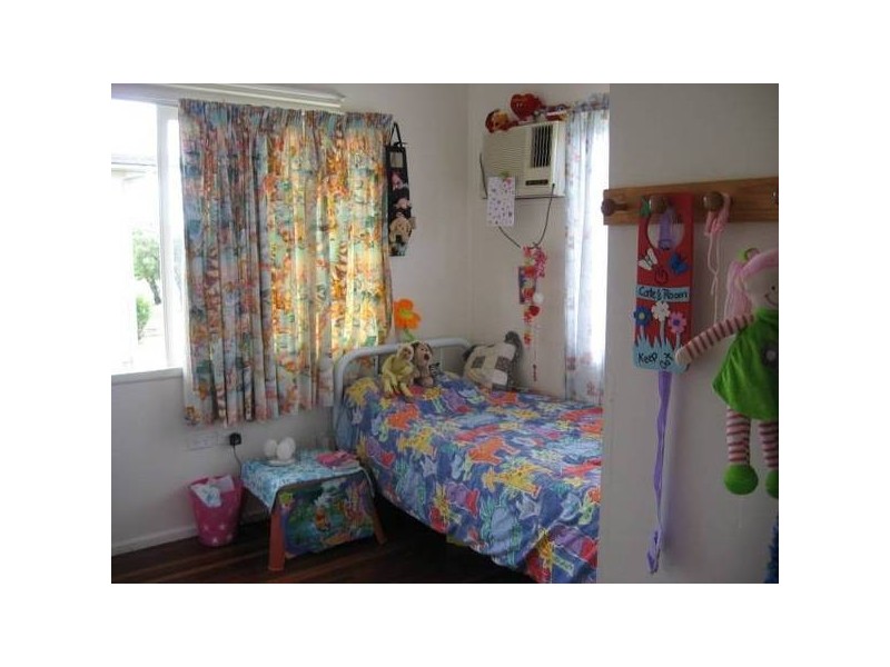19 Ruge Street, Proserpine QLD 4800