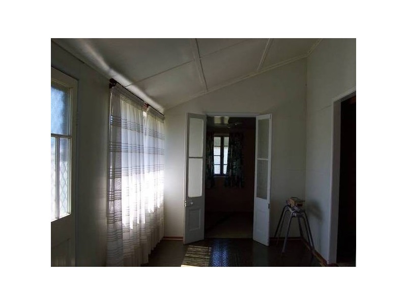 70 Faust Street, Proserpine QLD 4800